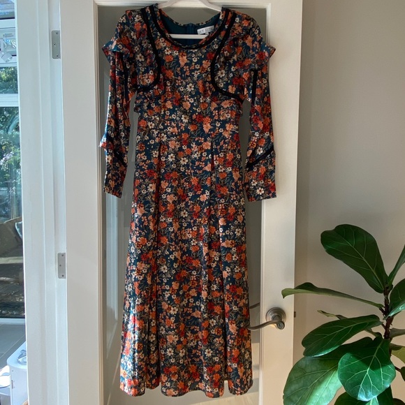 Ivy City Co Naomi Dress - Picture 4 of 11